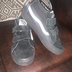 Vans off the wall skate size 2 Like new